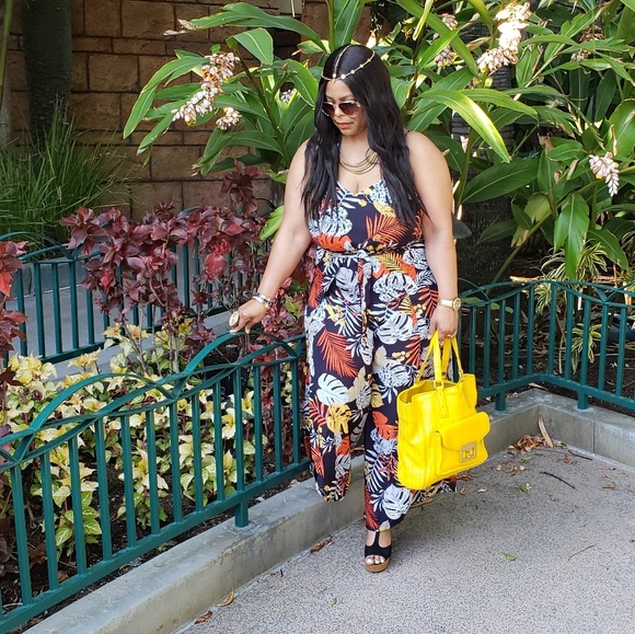 TROPICAL FLORAL JUMPSUIT - Picture 3 of 4